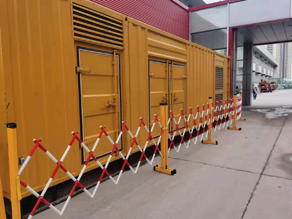 前锋租赁发电机发电机油箱使用后要定期清除油箱底部沉淀的杂质