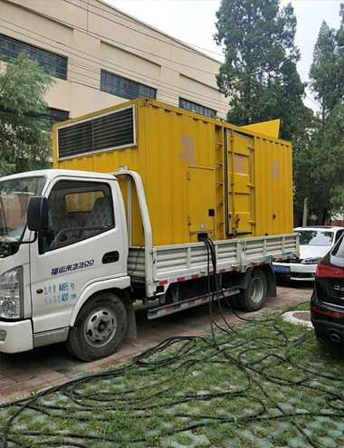 前锋发电车出租-柴油发电机组排烟系统设计要求及其考虑因素