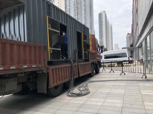 前锋柴油发电机空气滤清器在不同季节的更换周期是否有差异？